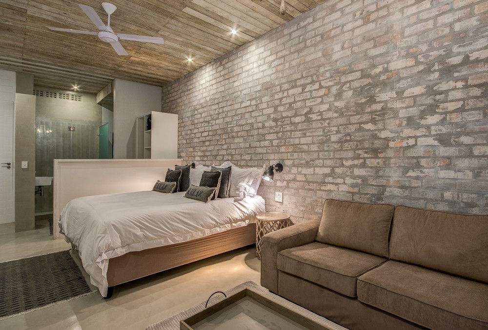 The House Quarters 4* Kenton on Sea